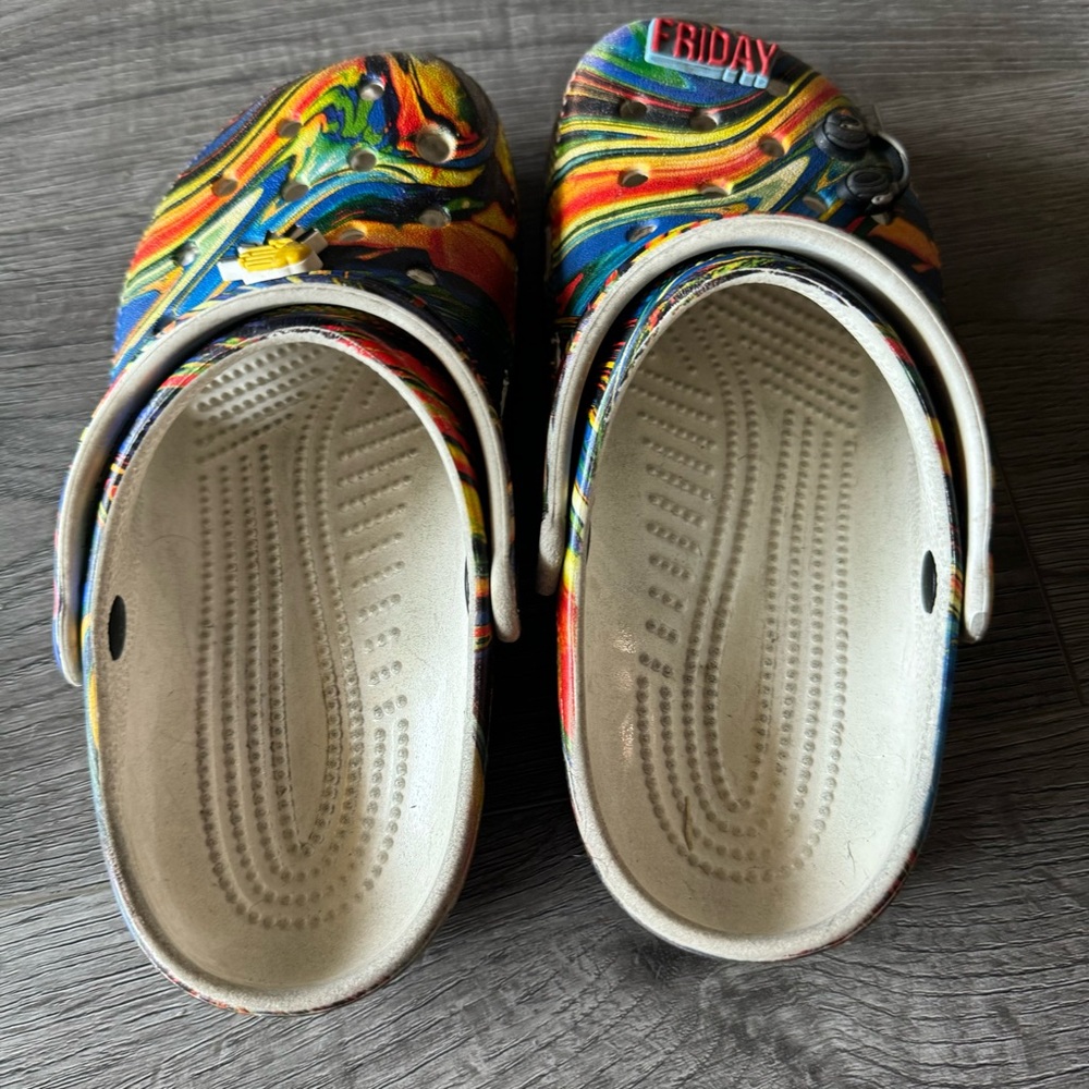 Rainbow Kids Crocs Size J1